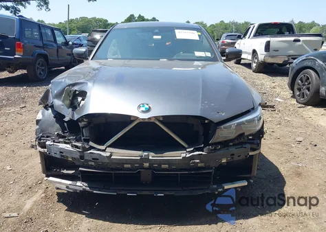 2020 BMW 330I xDrive из США, поврежденный, VIN 3MW5R7J06L8B32433